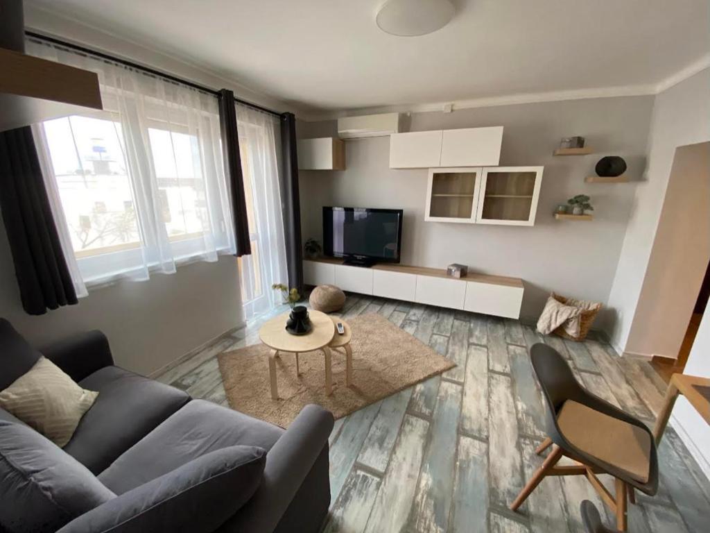 Chill Apartman Miskolc Exterior foto