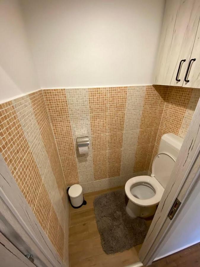 Chill Apartman Miskolc Exterior foto