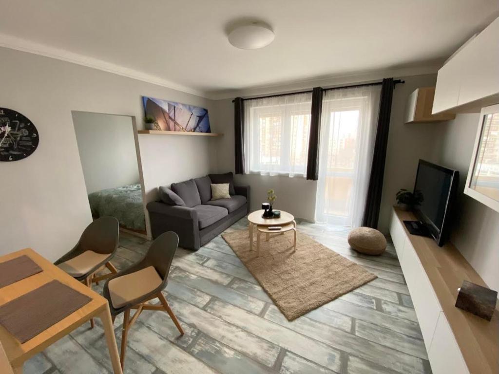 Chill Apartman Miskolc Exterior foto